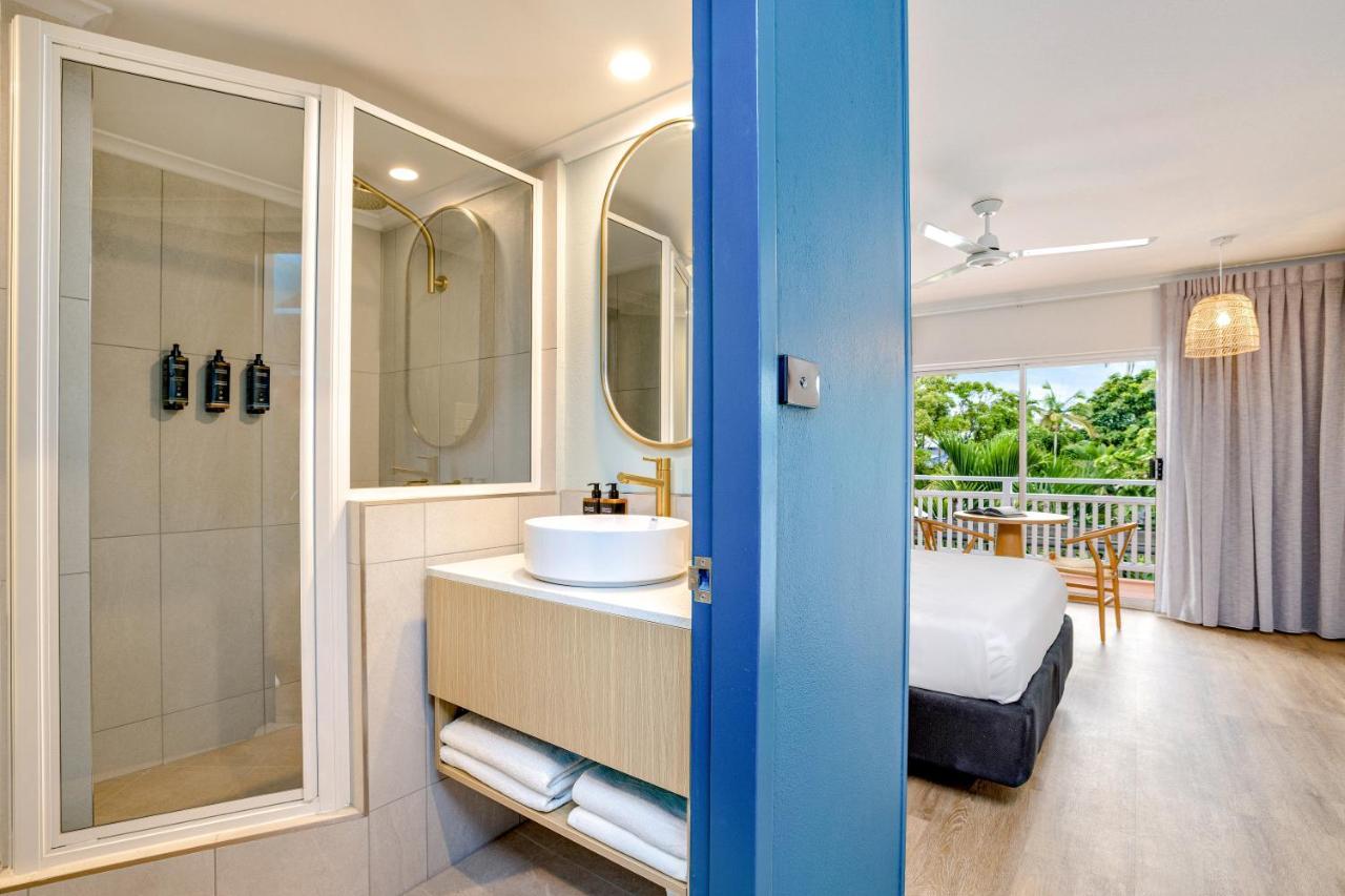 Mercure Cairns Exterior photo