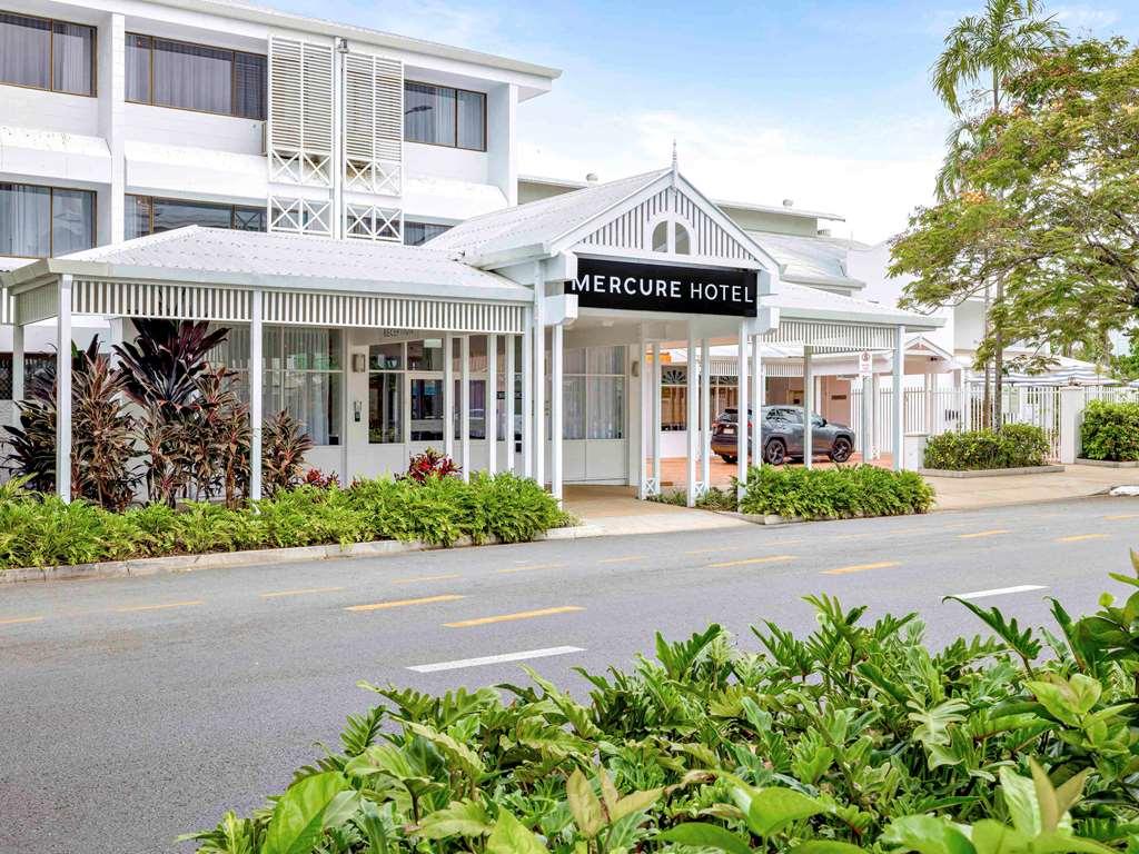 Mercure Cairns Exterior photo